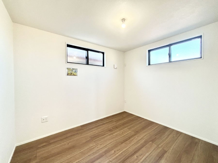 �q������ ������̂₳���������S�n�悢�v���C�x�[�g���[��  