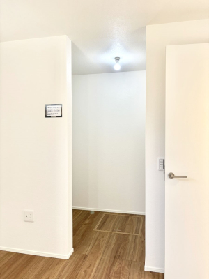 ���̑� �E�H�[�N�C���N���[�[�b�g�t���Ő�����Ԃ��L�����p�ł��܂��B