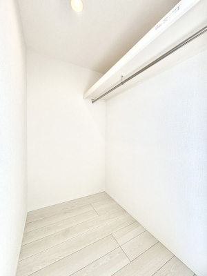 ���̑� �E�H�[�N�C���N���[�[�b�g�t���Ő�����Ԃ��L�����p�ł��܂��B