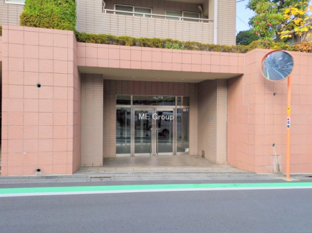 �G���g�����X -