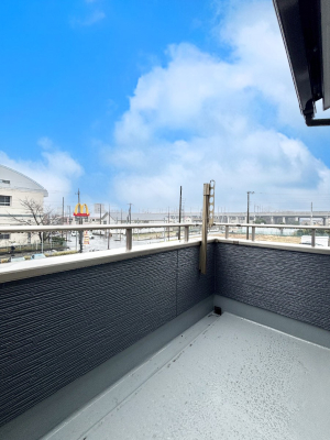 �o���R�j�[ ������̃o���R�j�[��2�����I���Ƒ��̐��󕨂͂������A���z�c�������Ղ花���܂��I