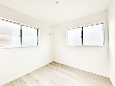 �q������ ������̂₳���������S�n�悢�v���C�x�[�g���[��