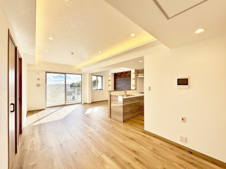 ���r���O �Ƒ��ꏏ�ɂ��H�����y���݂����Ȃ�L�X���r���O�_�C�j���O