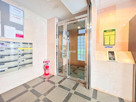 �G���g�����X -