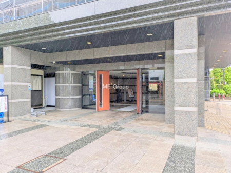 �G���g�����X -