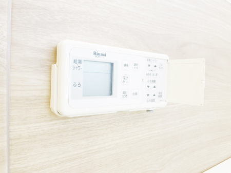 ���̑����� �X�C�b�`1�ň��ʂ̓��𗁑��ɒ�������A�ۉ���ǂ��������\�I