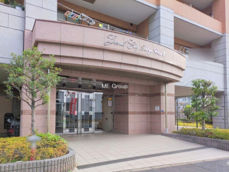 �G���g�����X -