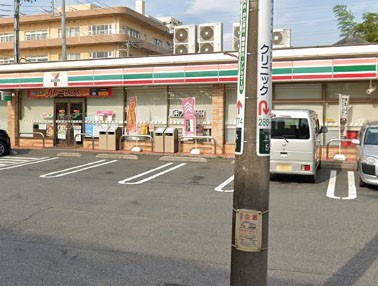 ���ӊ� �R���r�j 240m �Z�u��-�C���u�� �����؂T���ړX