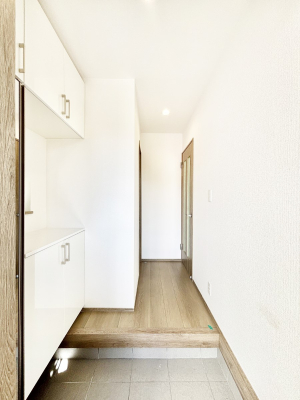 ���� �U�炩�肪���Ȍ��ւ��X�b�L���̌��֎��[�t