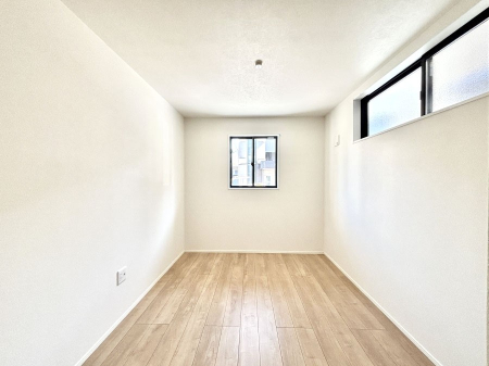 �q������ �Q�ʍ̌��Ŗ��邳�����ʂ��ǍD�I