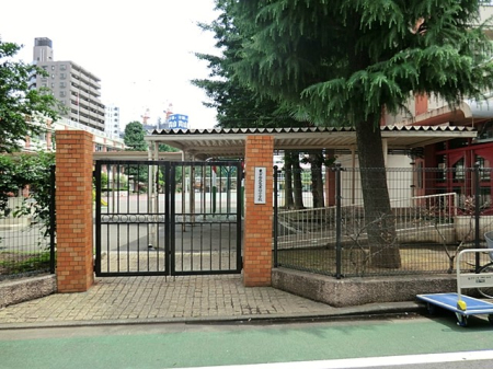 ���ӊ� ���w�Z 150m �k�旧�ԉH���w�Z