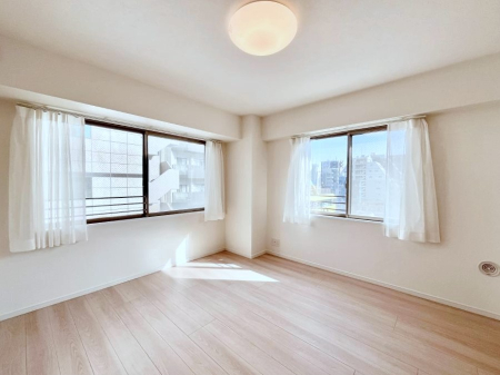 �Q�� �Q�ʍ̌��œ����̓��������C�����悭��������܂�