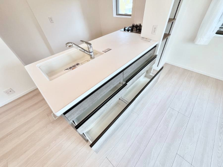 ���̑����� ���r���O���ɂ��J�X���[�Y�ȃX���C�h���[ �I