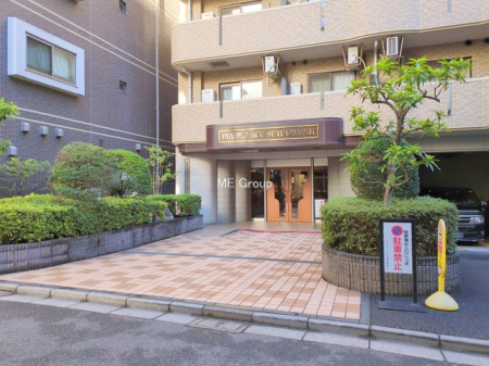 �G���g�����X -