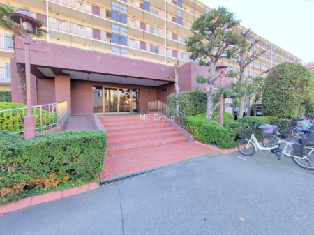 �G���g�����X -