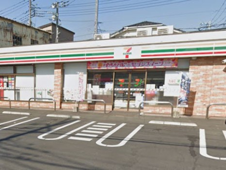 ���ӊ� �R���r�j 500m �Z�u��-�C���u�� �^���J�R���ړX