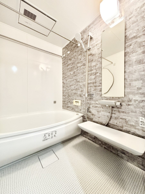 ���� ����̔�������Ă���閾�邢�������̂���o�X���[��  