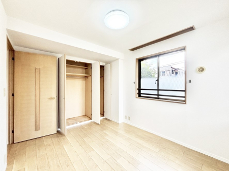 �q������ �q�ǂ������ɂ҂�����̖��邢���