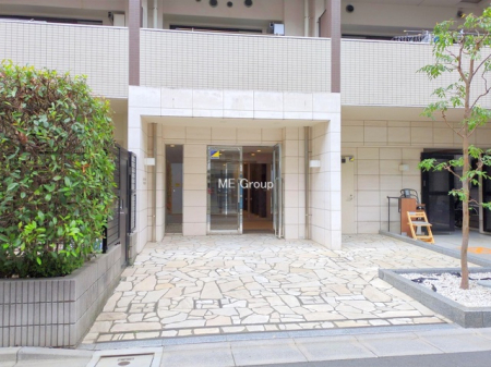 �G���g�����X -