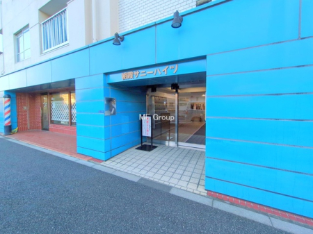 �G���g�����X -