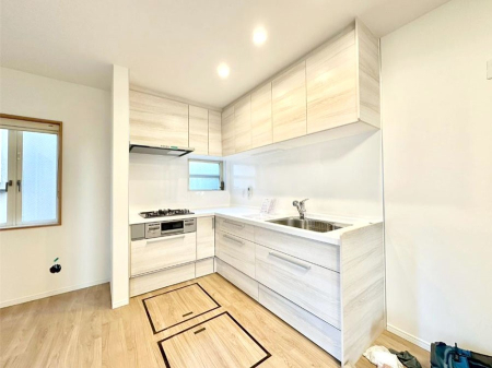 �L�b�`�� ��Ƃ肠��L�b�`���ł͂��Ƒ��Ɗy�������������ł��܂��B