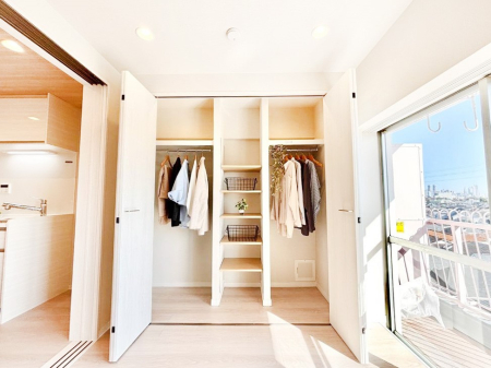 ���[ �����Ղ�̎��[�X�y�[�X�ł��ł��Z��Ԃ��X�b�L���ۂĂ���