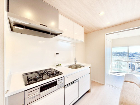 �L�b�`�� �����g���L�b�`��������A�g���₷�����������̂��₷���ɂ������܂����B  