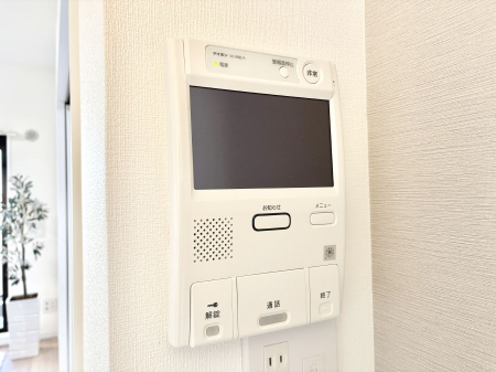 ���̑����� �K��҂���ڂł킩����S�̂s�u���j�^�[�t���C���^�[�z���B   