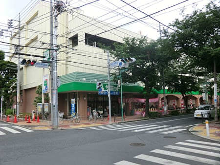 ���ӊ� �X�[�p�[ 900m �T�~�b�g�X�g�A���w���X