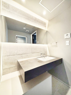 ���ʑ�E���ʏ� �㎿�Ȑ��ʋ�Ԃ���Ƃ�̎��Ԃ����o