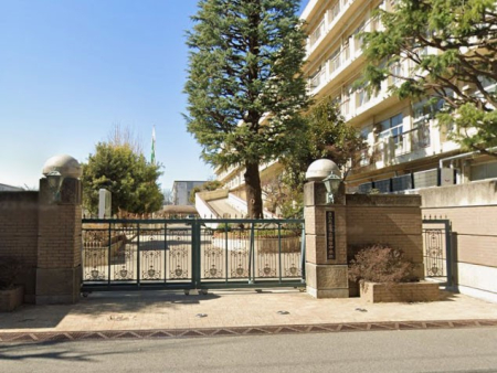 ���ӊ� ���w�Z 550m �������܎s����Ւ��w�Z