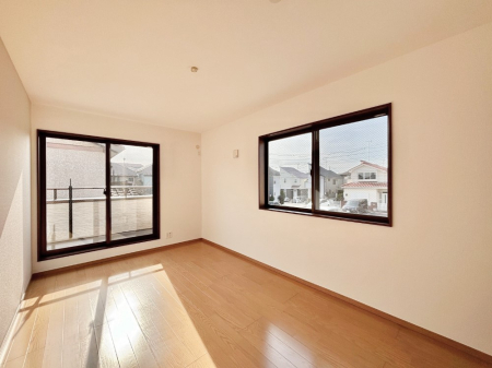 �Q�� ���邢�o���R�j�[�T�C�h�ɗm����ݒu�B�ڊo�߂̗ǂ��Q���ɁB 