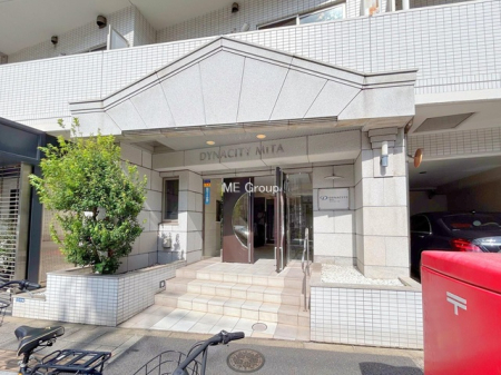 �G���g�����X -