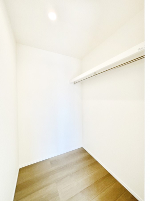 ���̑� �ߗނ��n���K�[�Ɋ|�����܂܎��[�ł���WIC�B�ߗނ̐������ڂ����₷���ĕ֗��ł��I