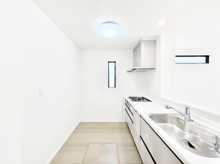 �L�b�`�� ��Ƃ肠��L�b�`���X�y�[�X�ł�������H��̌�Еt�����X���[�Y�ɁI