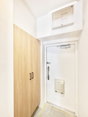 ���� ����