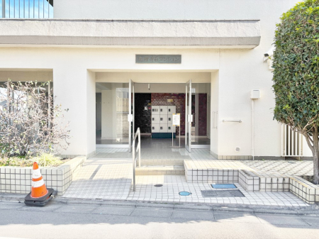 �G���g�����X �O��