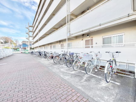 ���̑� �O�� ���]�Ԓu����i�󂫏󋵂͓s�x���m�F���������j�@