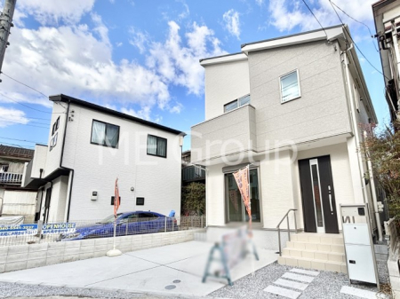 ���n�O�ώʐ^ �������ꂽ�O�ρA�㎿�ȏZ��Ԃ��L���鎺���͉i�����S���ĉ߂�����Z���ł��B 