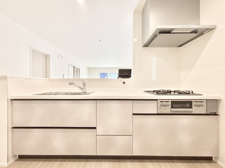 �L�b�`�� �������������I�ɁA�y�����I�V�X�e���L�b�`��  