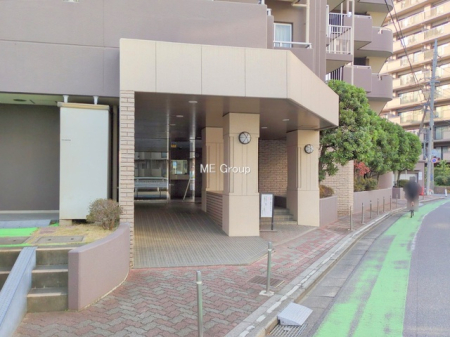 �G���g�����X -