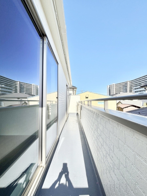 �o���R�j�[ �g���ȗz�����~�蒍���o���R�j�[�͂�����ɂ������߁B�u�₩�ȕ����S�n�悢�ł��B