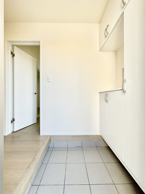 ���� ����I�𗘗p���āA���z�������������q�l�������ĂȂ��ł��܂��B