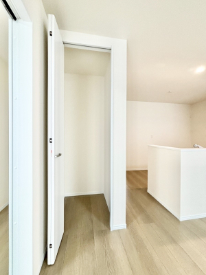 ���[ ���r���O���[�B�U�炩�肪���ȃ��r���O���X�b�L���ƕۂĂ܂��ˁB