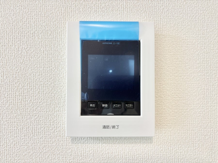 ���̑����� TV���j�^�[�t�C���^�[�t�H�����t���Ă��ăZ�L�����e�B�[��