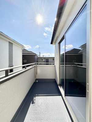 �o���R�j�[ ������̃o���R�j�[�I���Ƒ��̐��󕨂͂������A���z�c�������Ղ花���܂��I