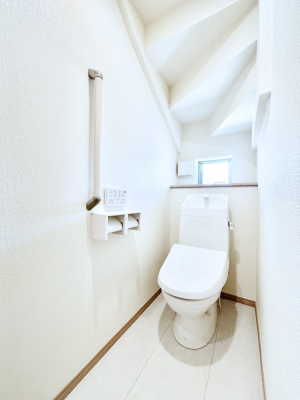 �g�C�� �E�H�V�����b�g�t���g�C����1�K��2�K���ꂼ��ɔz�u����Ă��ĂƂĂ��֗��ł��B 