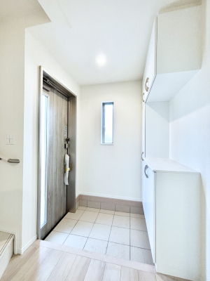 ���� ����I�𗘗p���āA���z�������������q�l�������ĂȂ��ł��܂��B