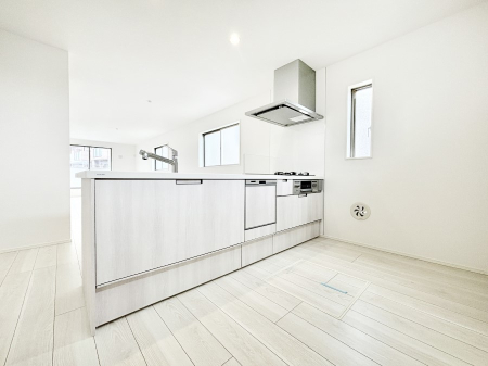 �L�b�`�� �L�X�Ƃ����g������̗ǂ��L�b�`���œ��X�̂��������y�����Ȃ肻��