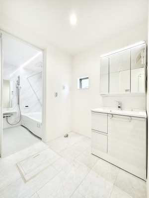 ���̑� ������������ʉ��ώ��Œ��̐g�x�x�����K